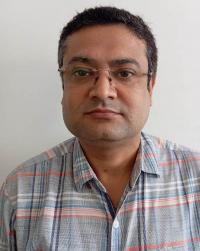 Dr. Navin Kumar